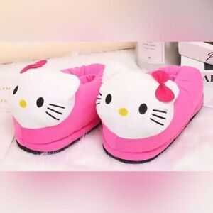 NWOB Sanrio Hello Kitty Big Head Pink Plush Slippers House Shoes - Size 5-8